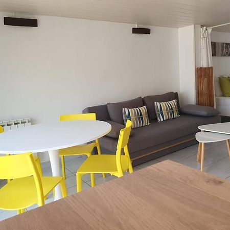 Logement Amboise Centre Avec Terrasse Privee Exterior photo